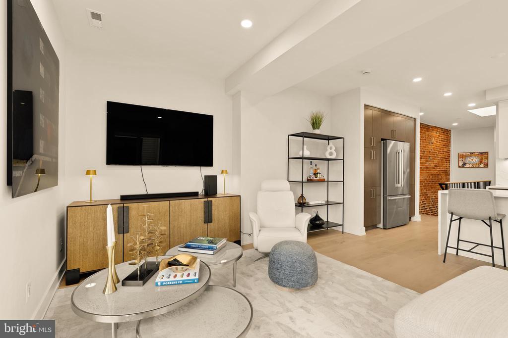 1746 LANIER PLACE NW 3