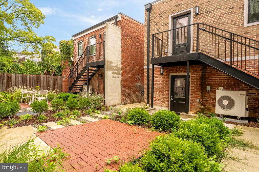 1746 LANIER PLACE NW 3