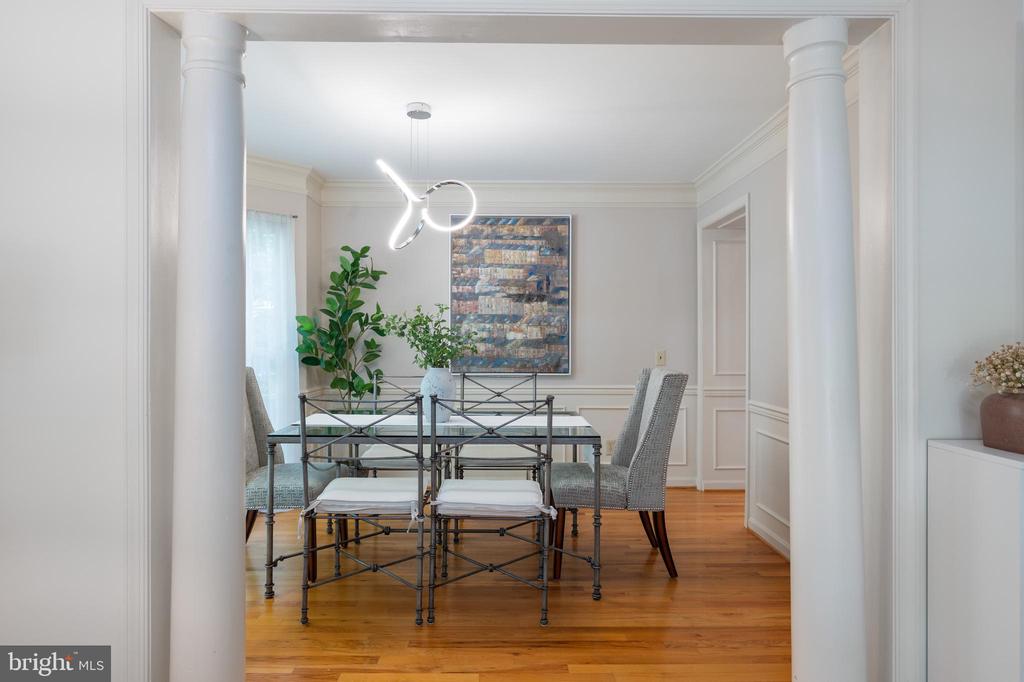 3505 RIDGEMOOR DRIVE