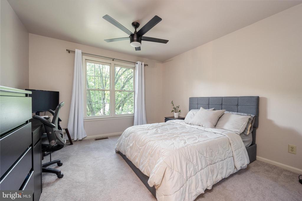 3505 RIDGEMOOR DRIVE