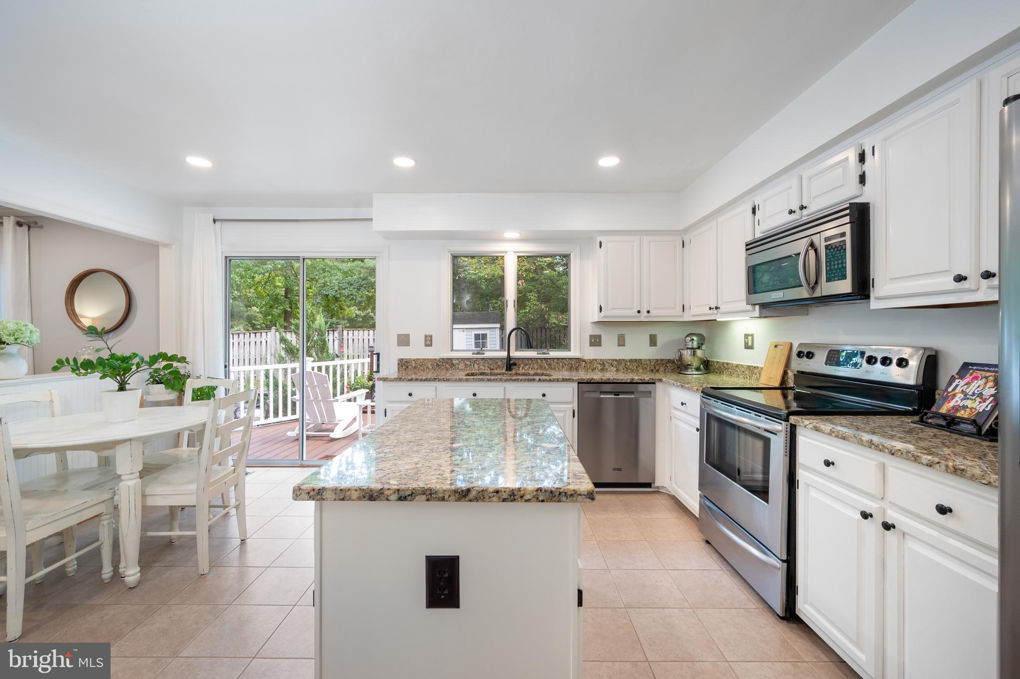 3505 RIDGEMOOR DRIVE