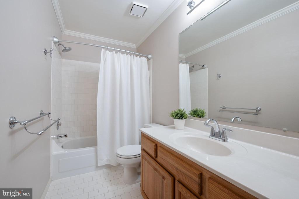 3505 RIDGEMOOR DRIVE