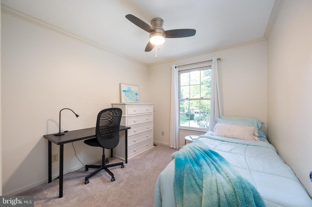 3505 RIDGEMOOR DRIVE