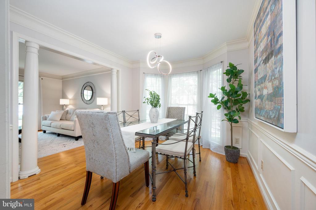 3505 RIDGEMOOR DRIVE
