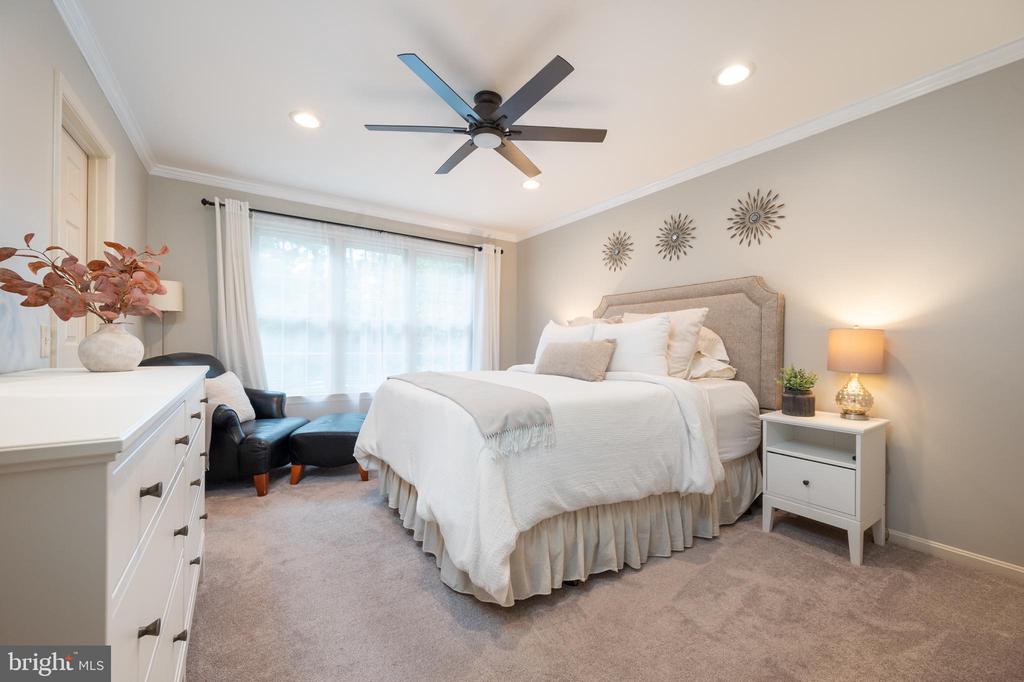 3505 RIDGEMOOR DRIVE