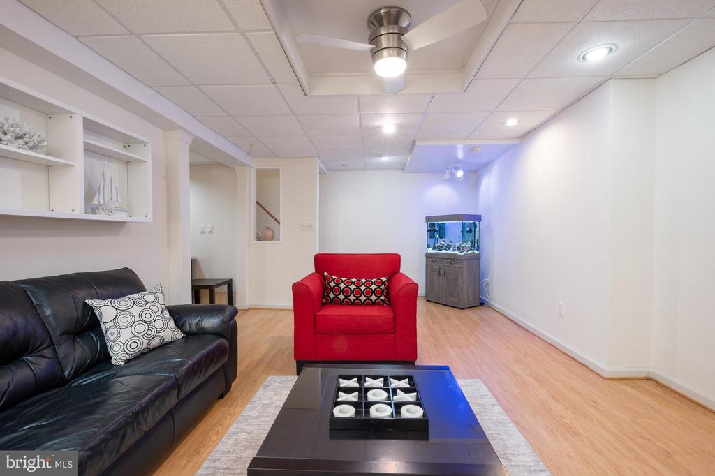 3505 RIDGEMOOR DRIVE