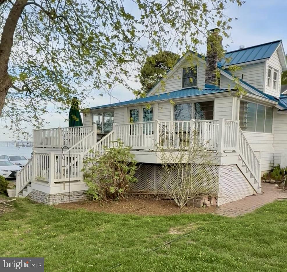 6220 SHORE LANE