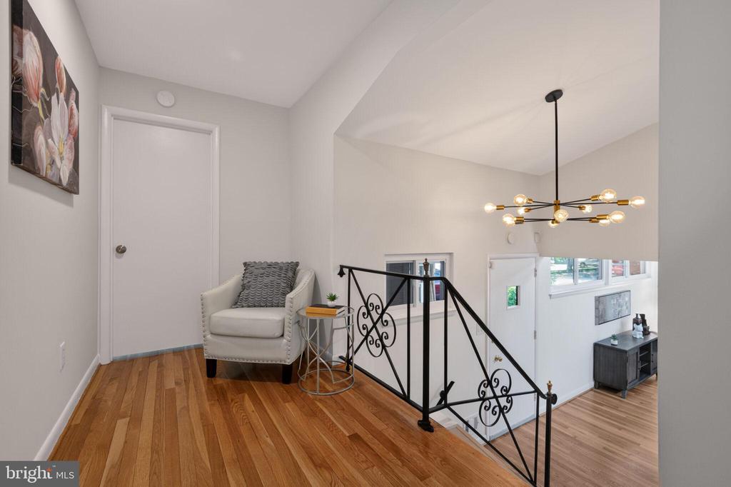 109 BLUFF TERRACE