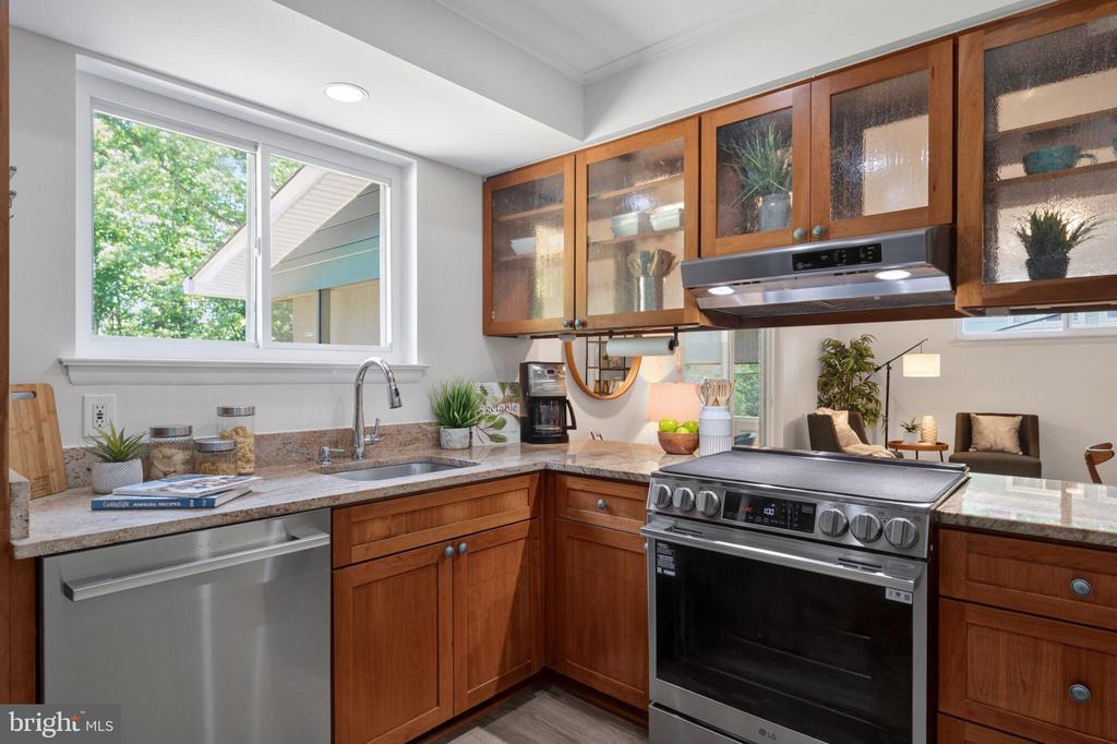 109 BLUFF TERRACE