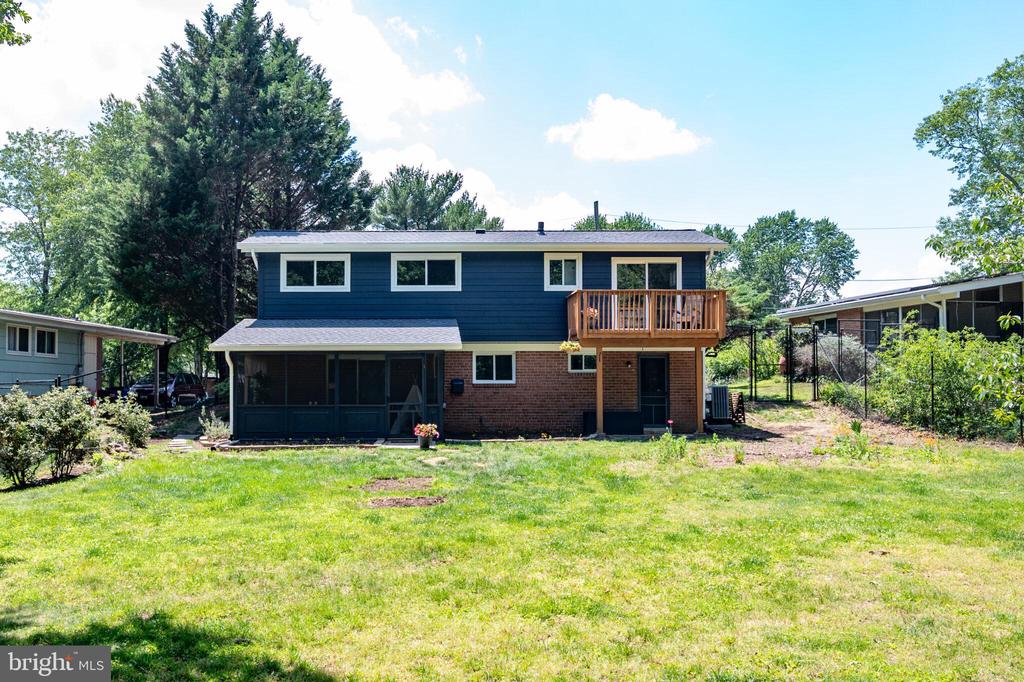 109 BLUFF TERRACE