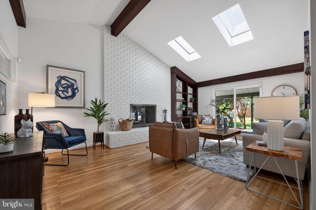 109 BLUFF TERRACE