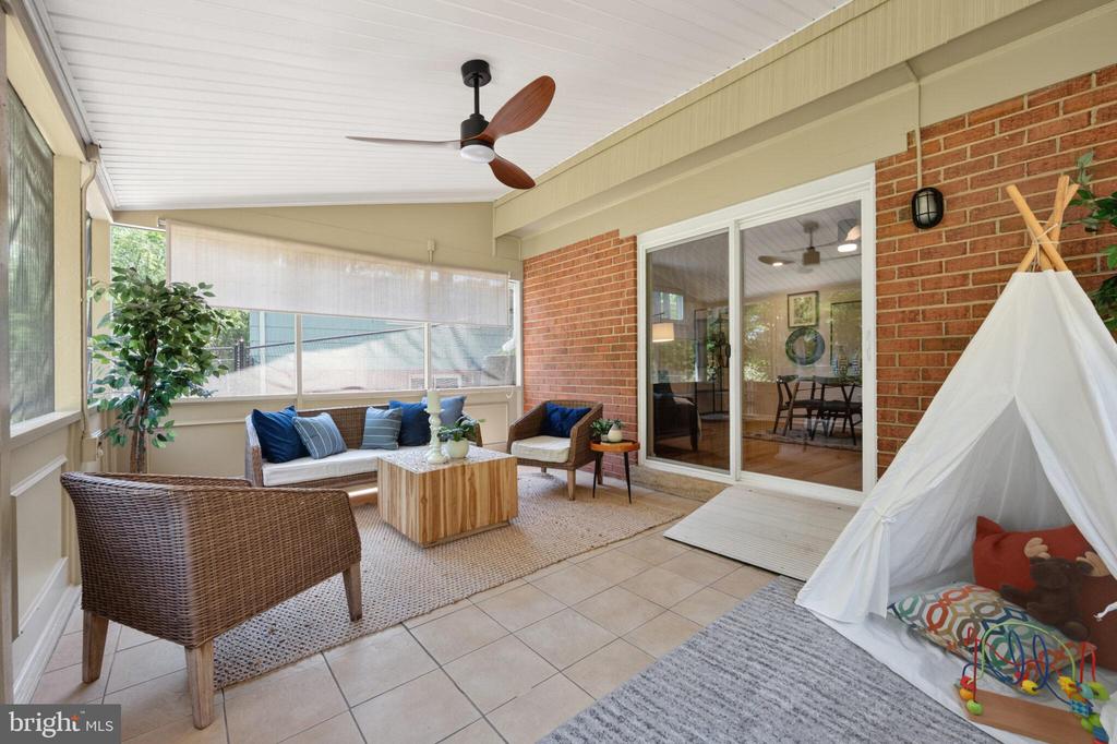 109 BLUFF TERRACE
