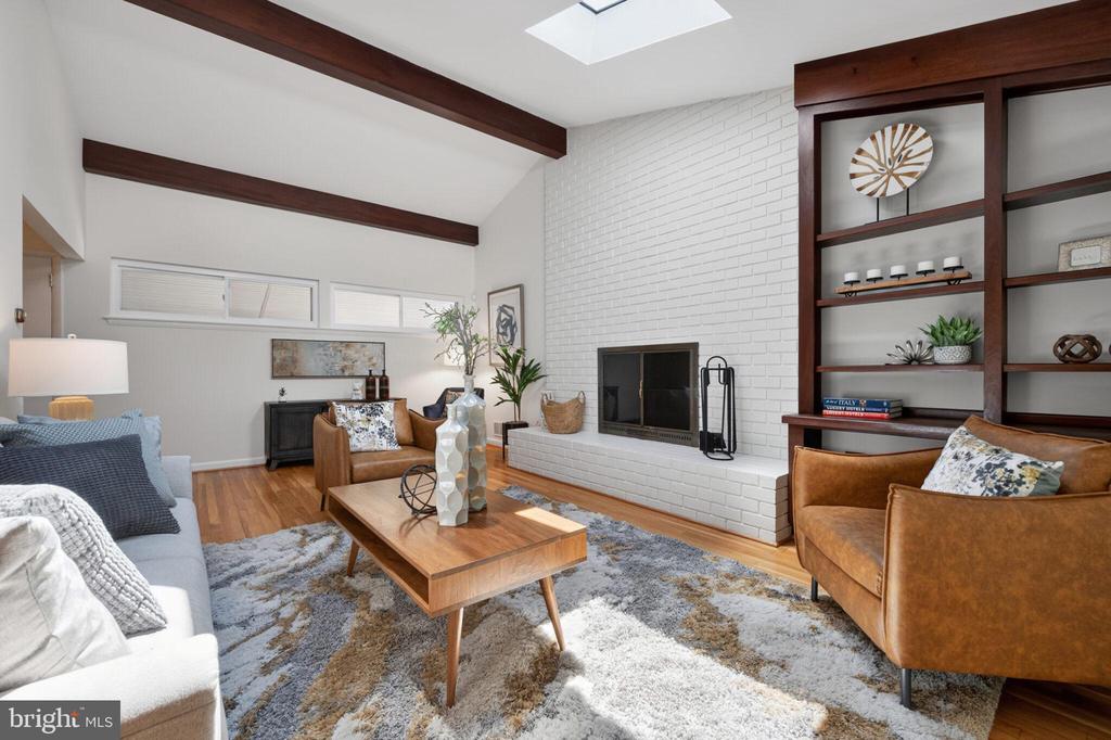 109 BLUFF TERRACE