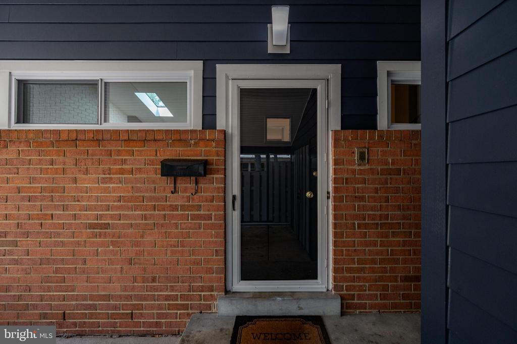 109 BLUFF TERRACE