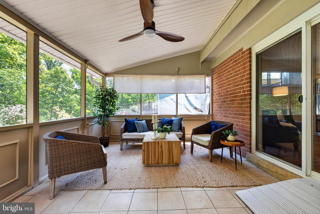 109 BLUFF TERRACE