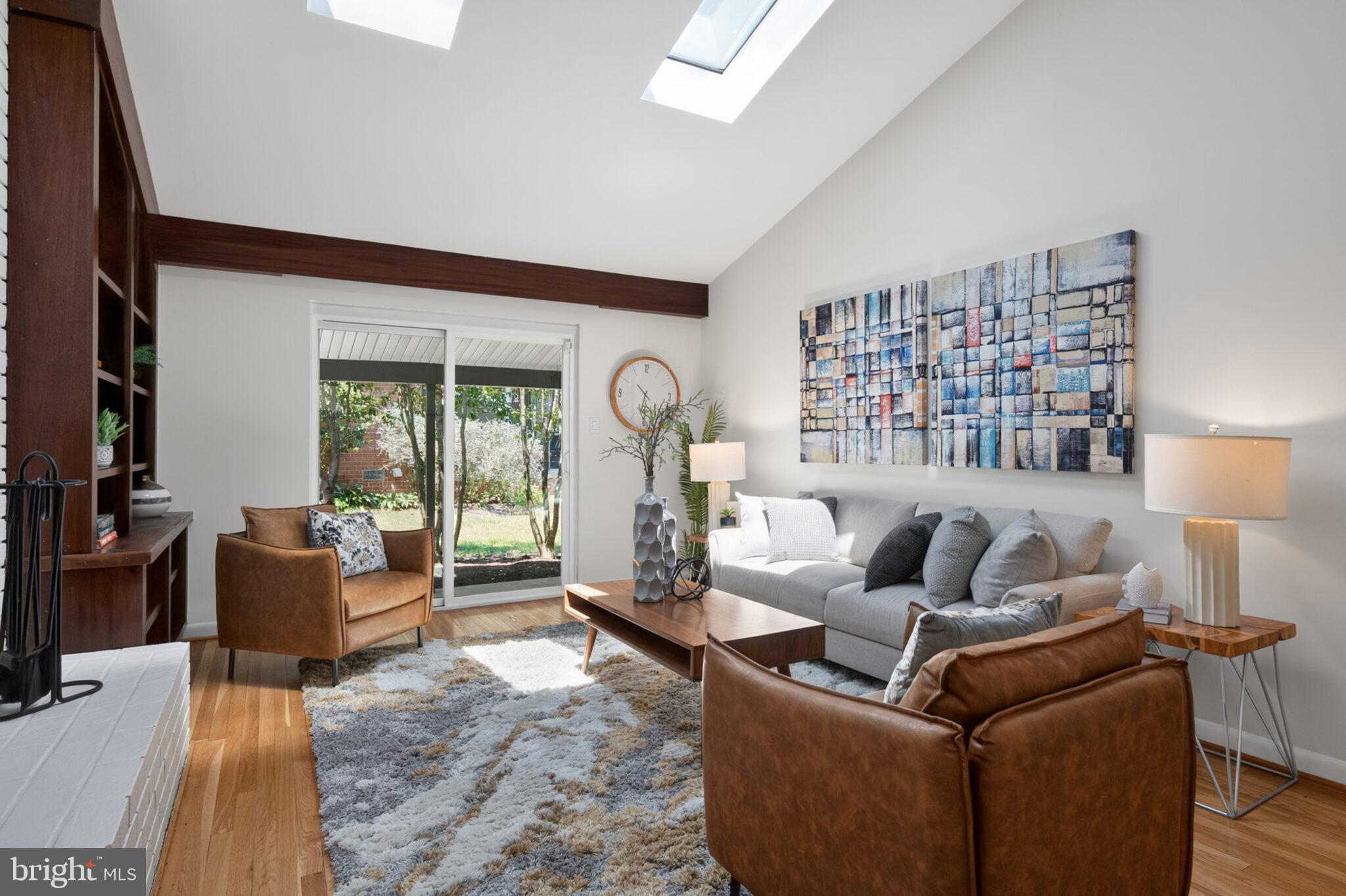 109 BLUFF TERRACE
