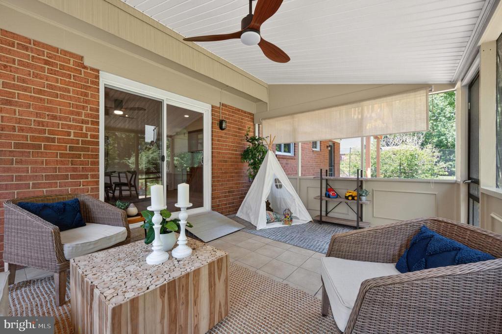 109 BLUFF TERRACE