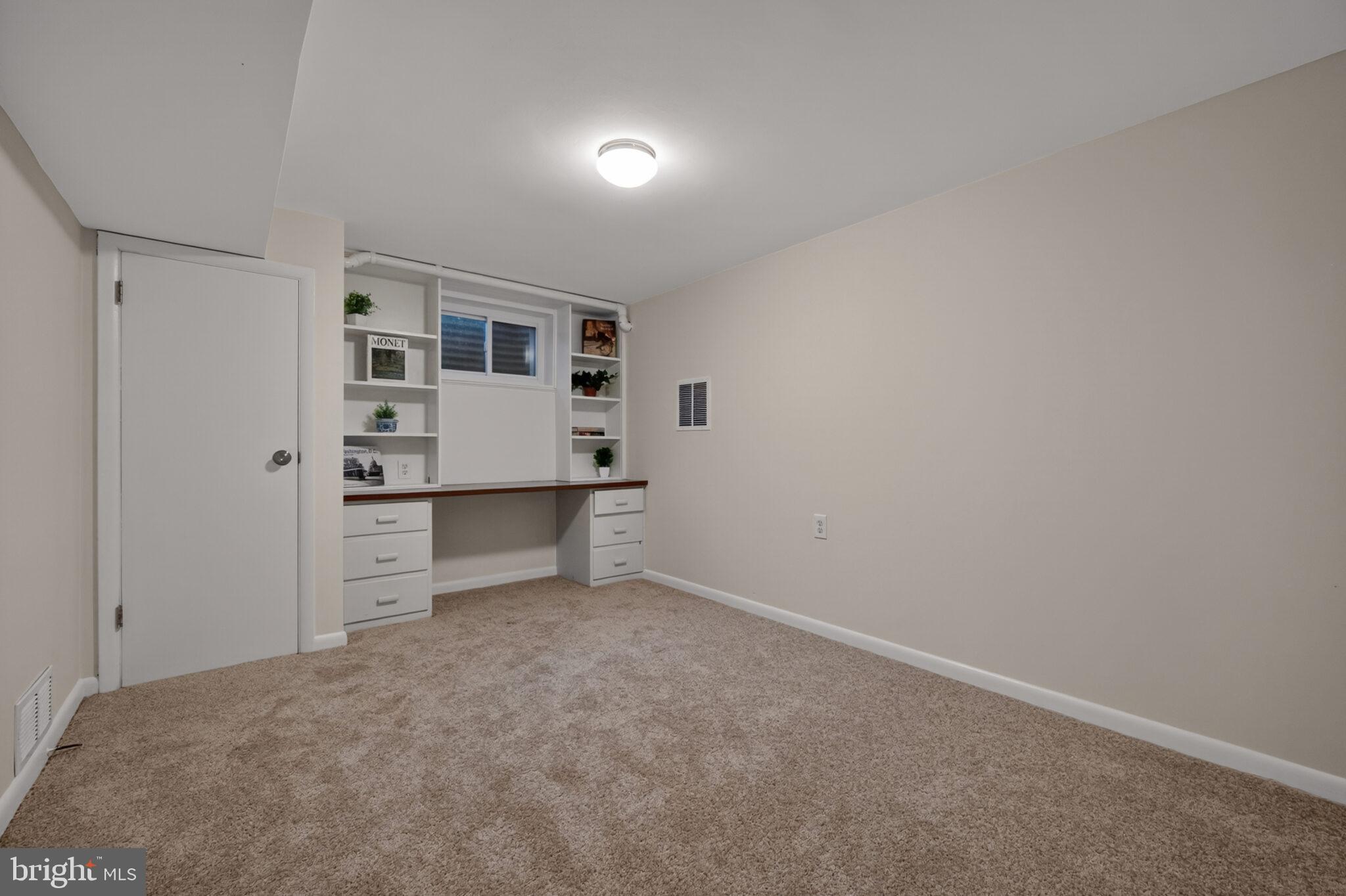 109 BLUFF TERRACE