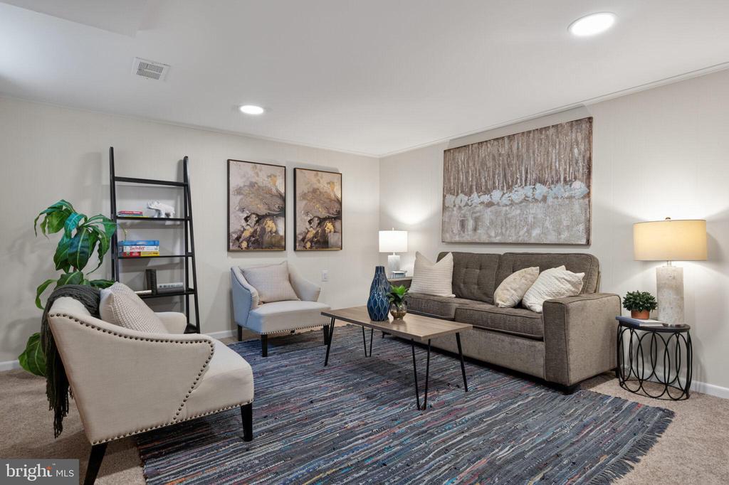 109 BLUFF TERRACE
