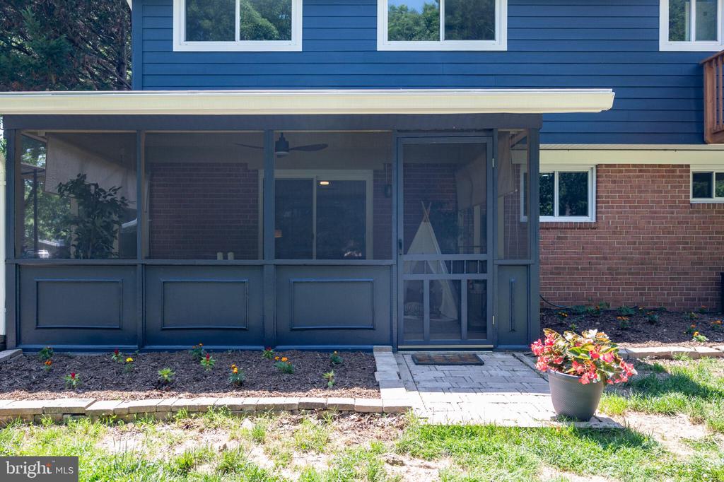 109 BLUFF TERRACE