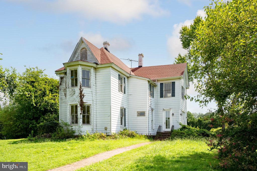 13907 CANDY HILL ROAD