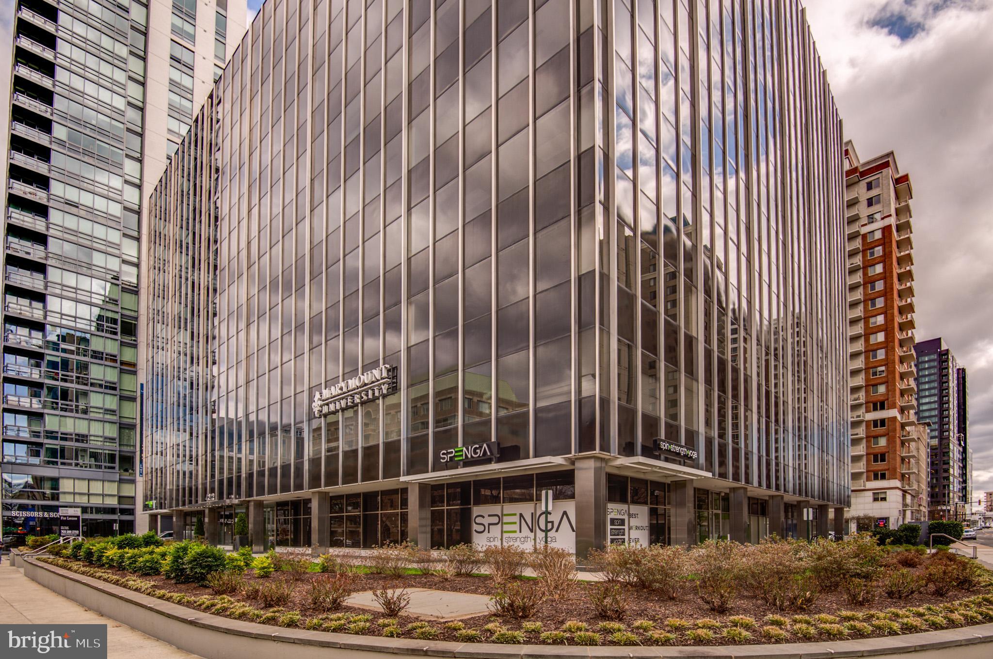 4141 N HENDERSON ROAD 1218