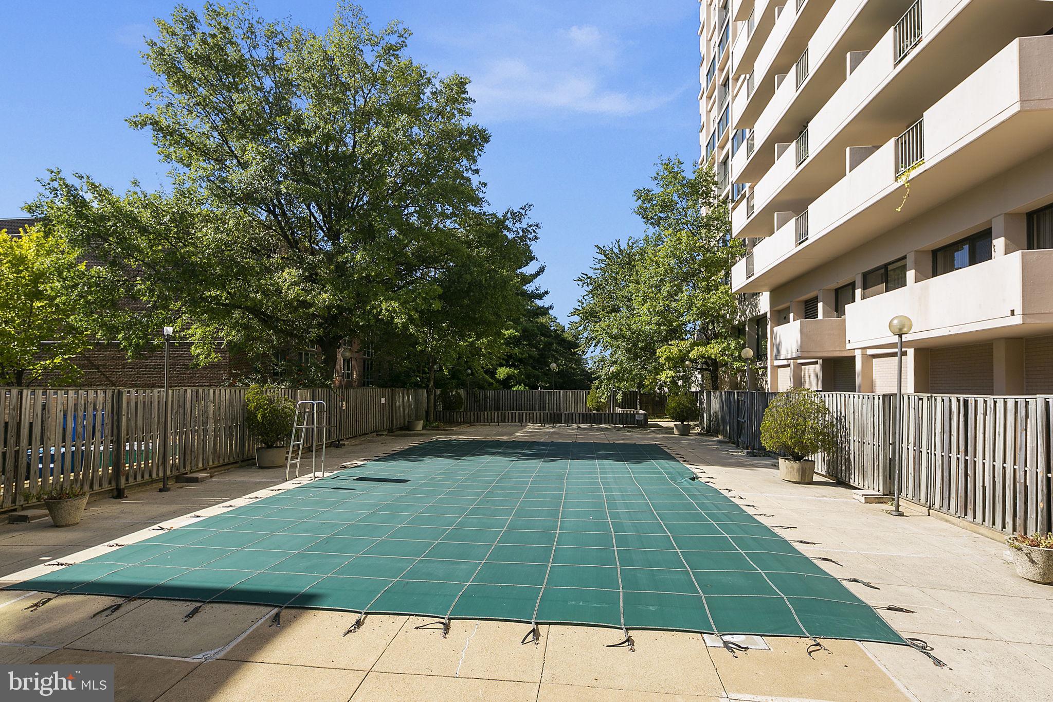 4141 N HENDERSON ROAD 1218