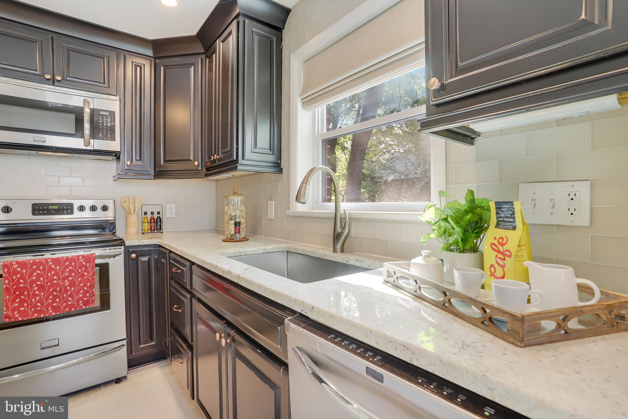 416 N KENSINGTON STREET