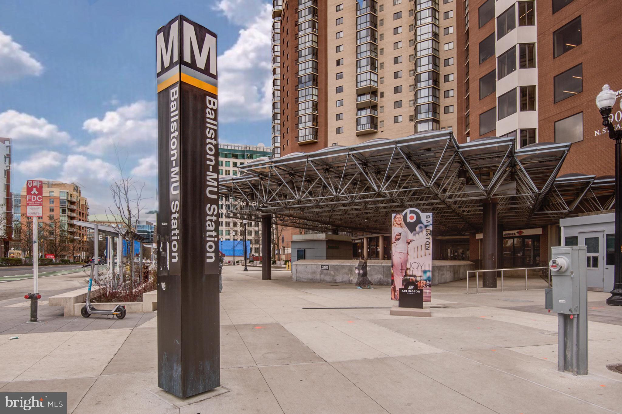 416 N KENSINGTON STREET