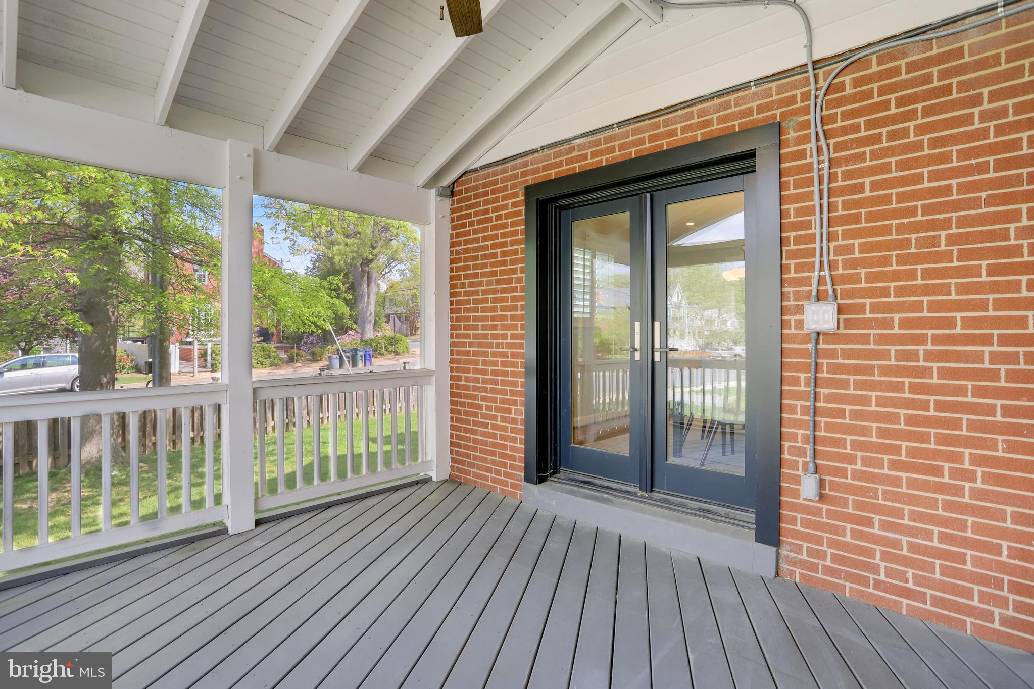 416 N KENSINGTON STREET