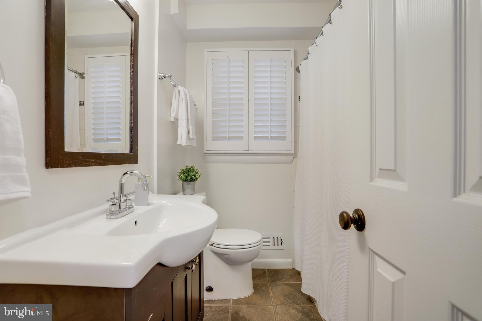 416 N KENSINGTON STREET