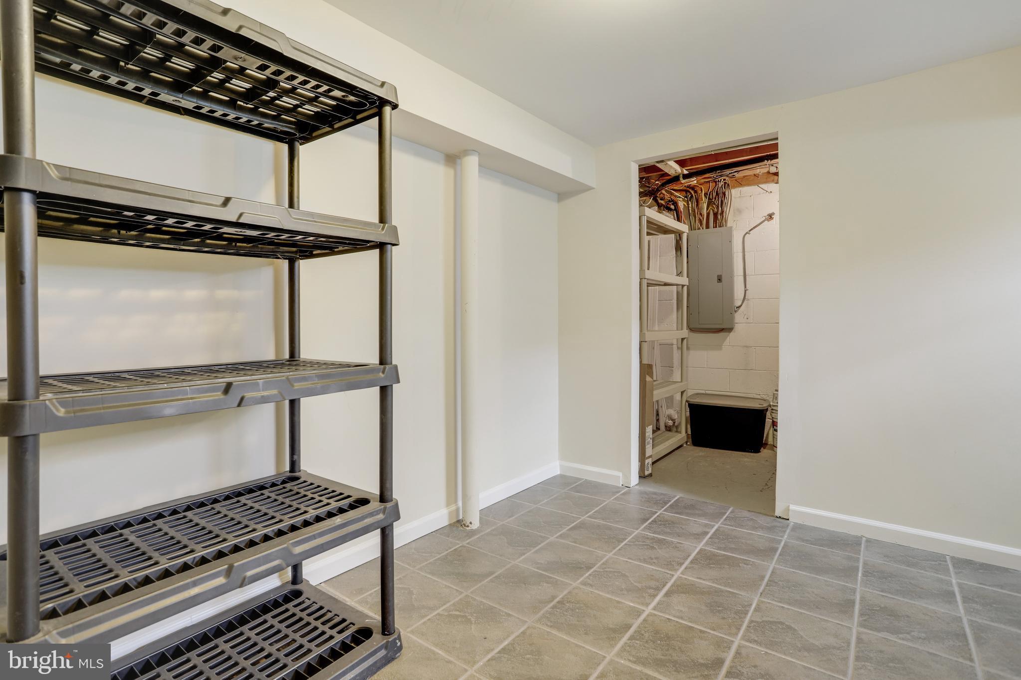 416 N KENSINGTON STREET