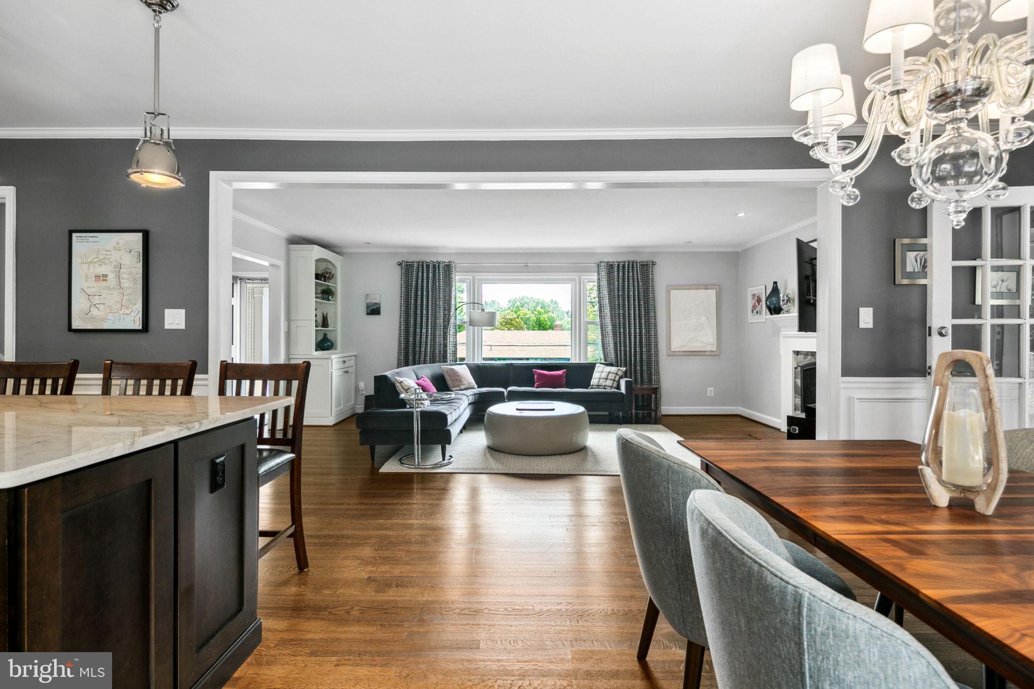 2512 N QUINCY STREET