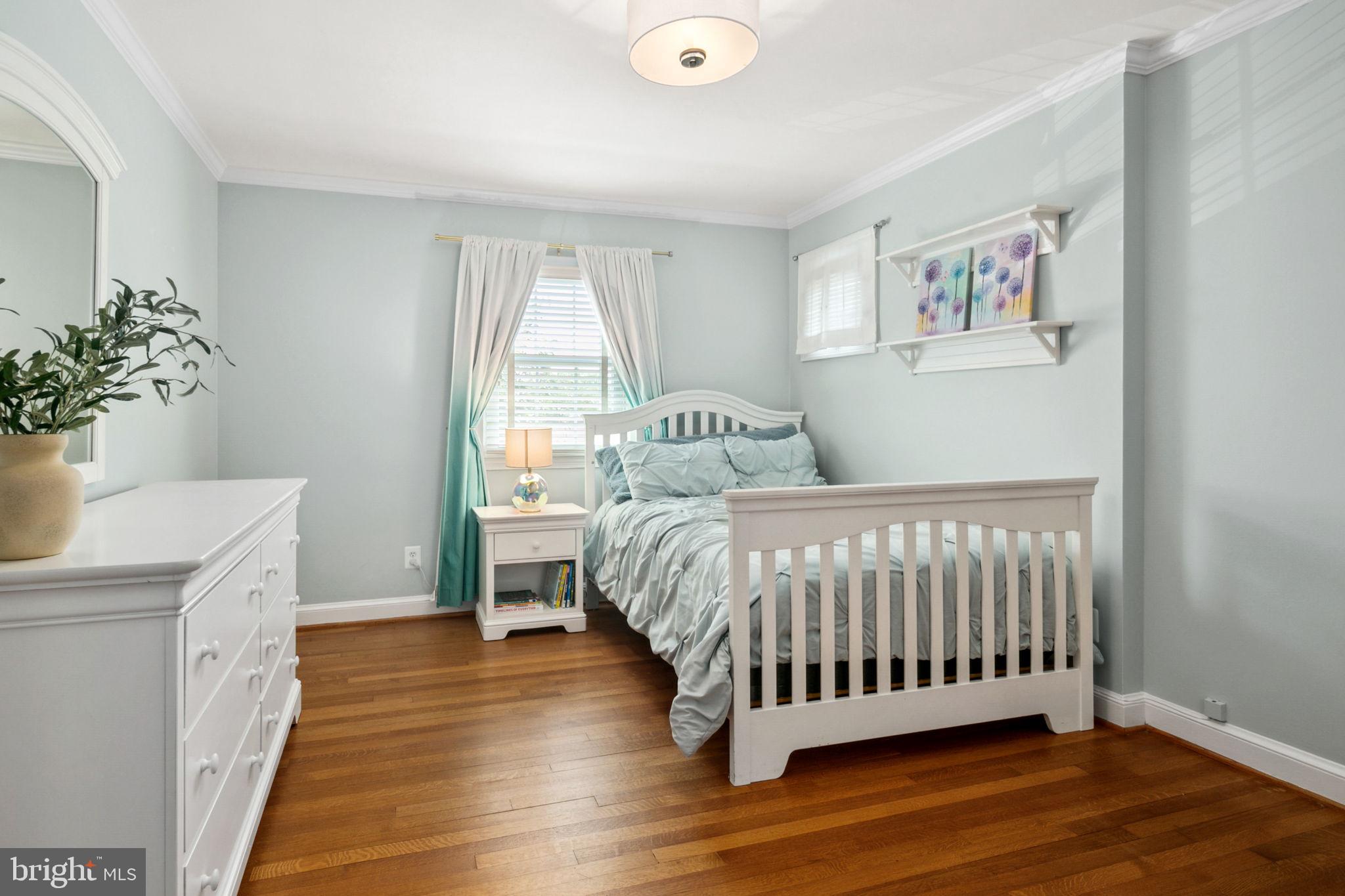 2512 N QUINCY STREET