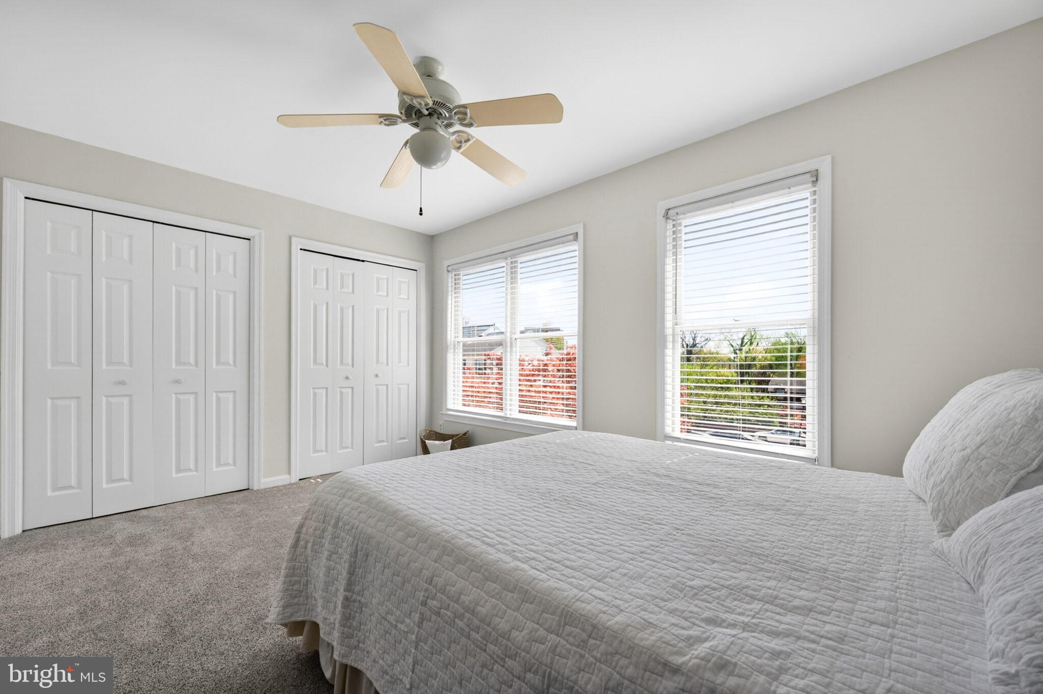 2124 N TAZEWELL COURT