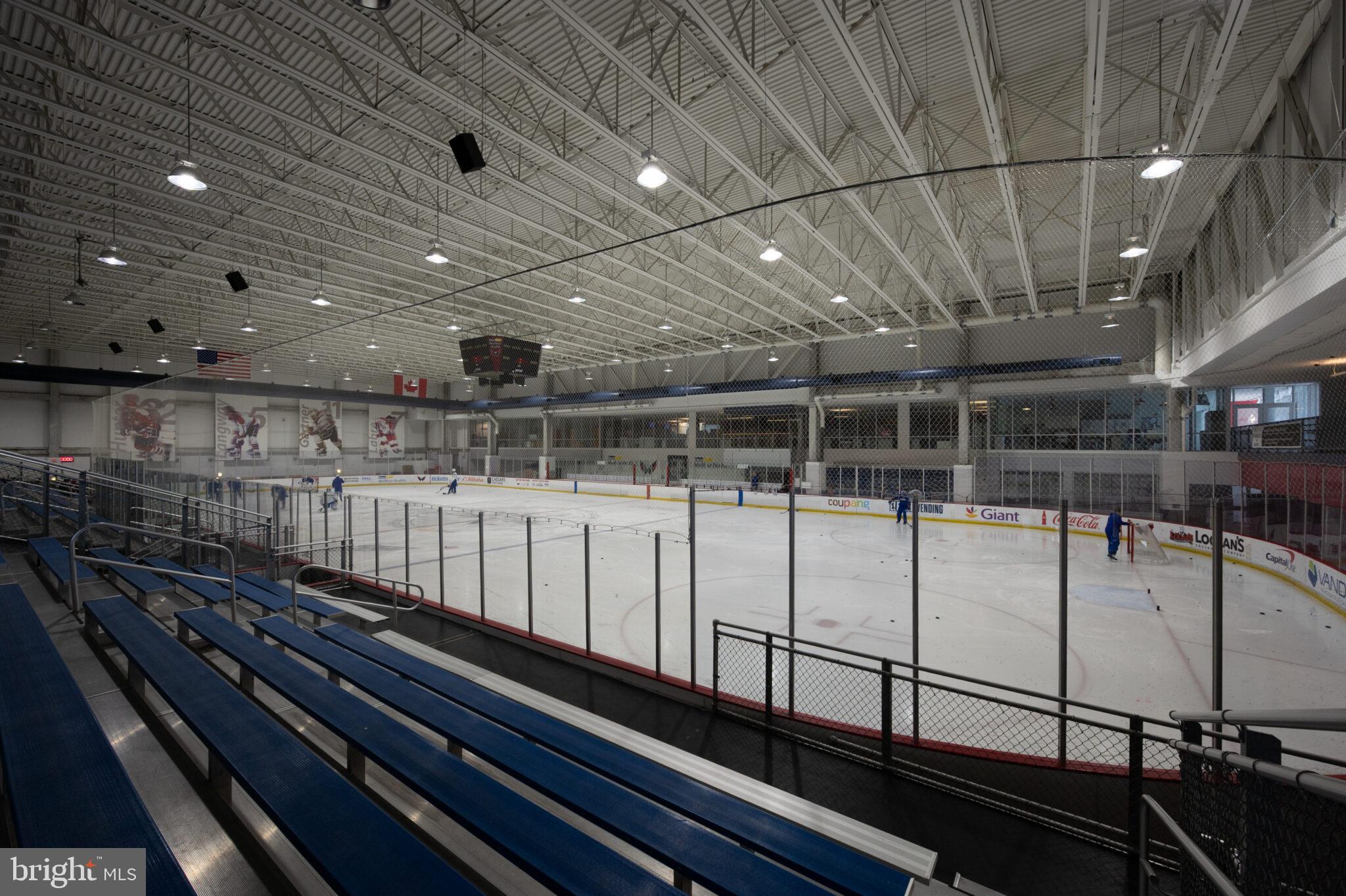 2124 N TAZEWELL COURT