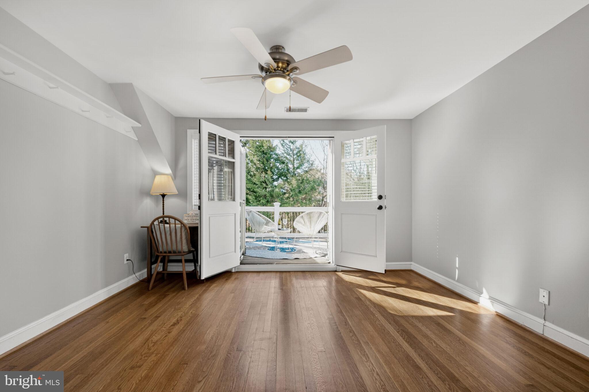5934 16TH STREET N