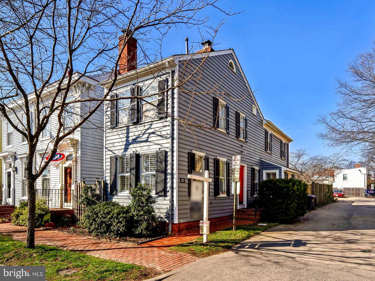 309 S COLUMBUS STREET