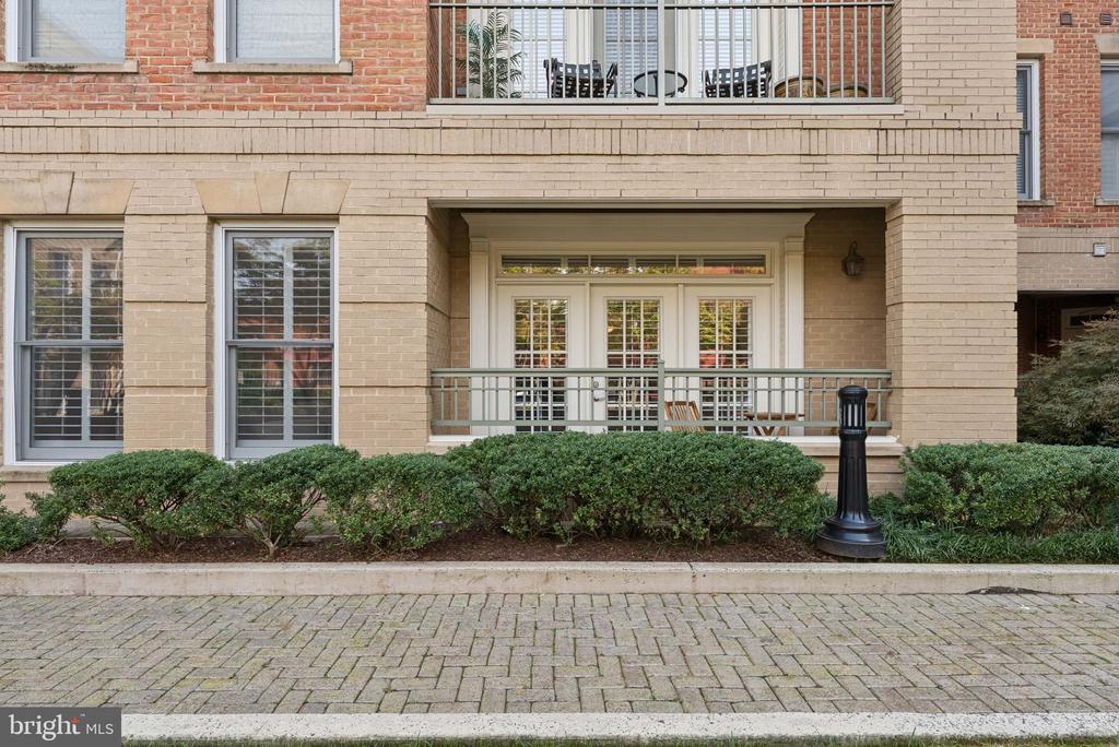1115 CAMERON STREET 118