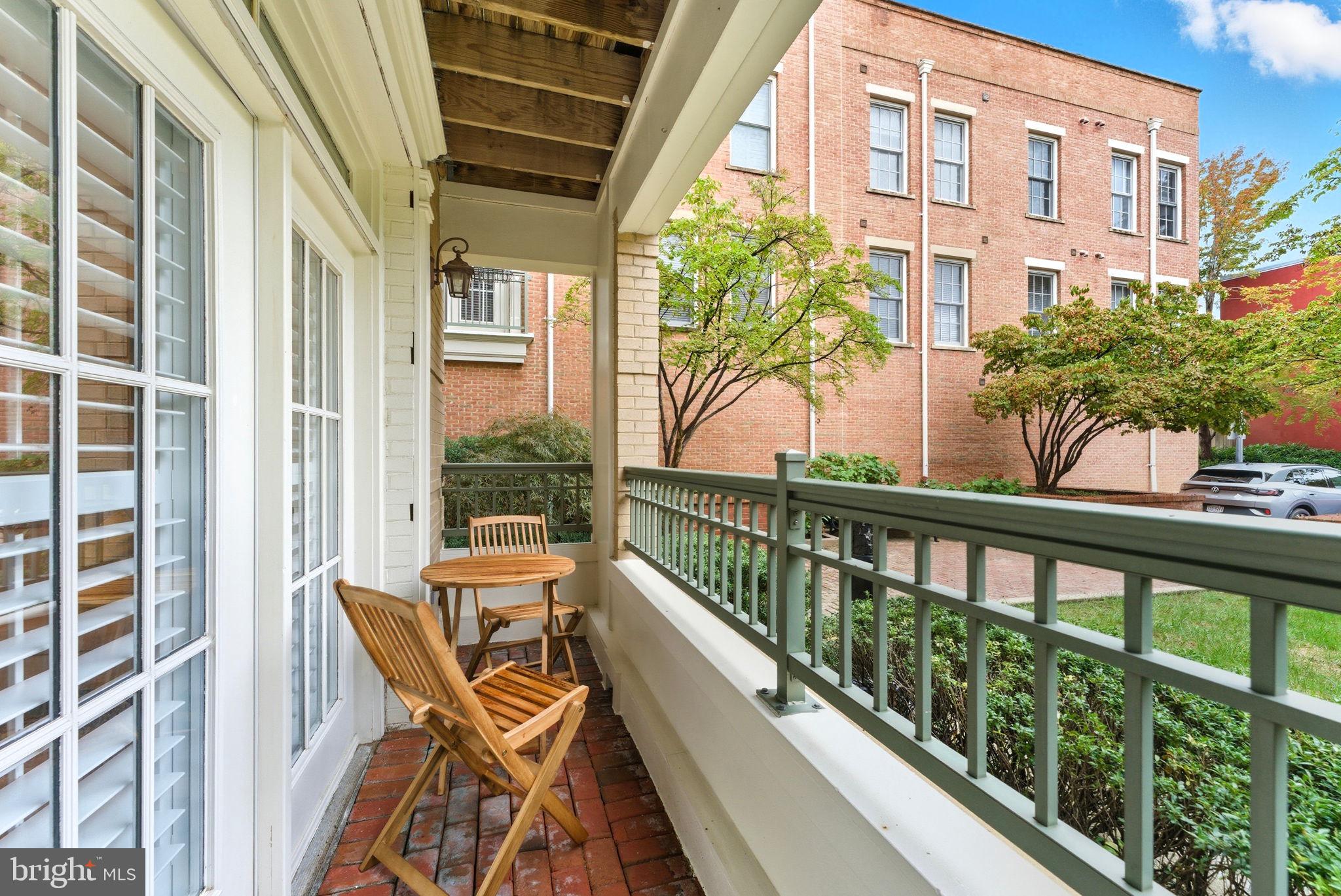 1115 CAMERON STREET 118