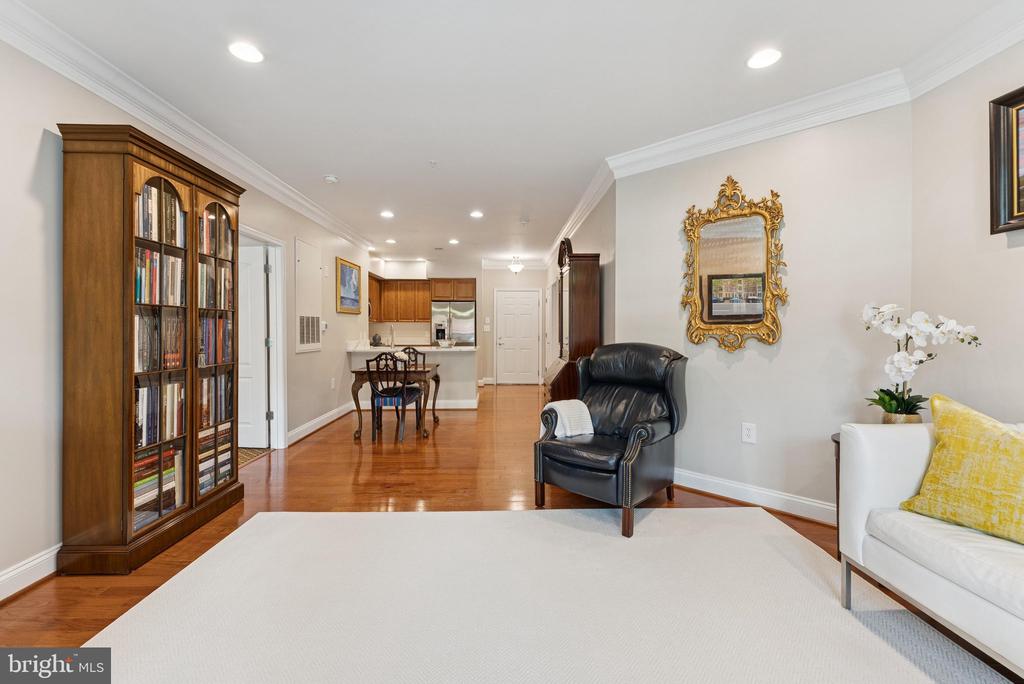 1115 CAMERON STREET 118