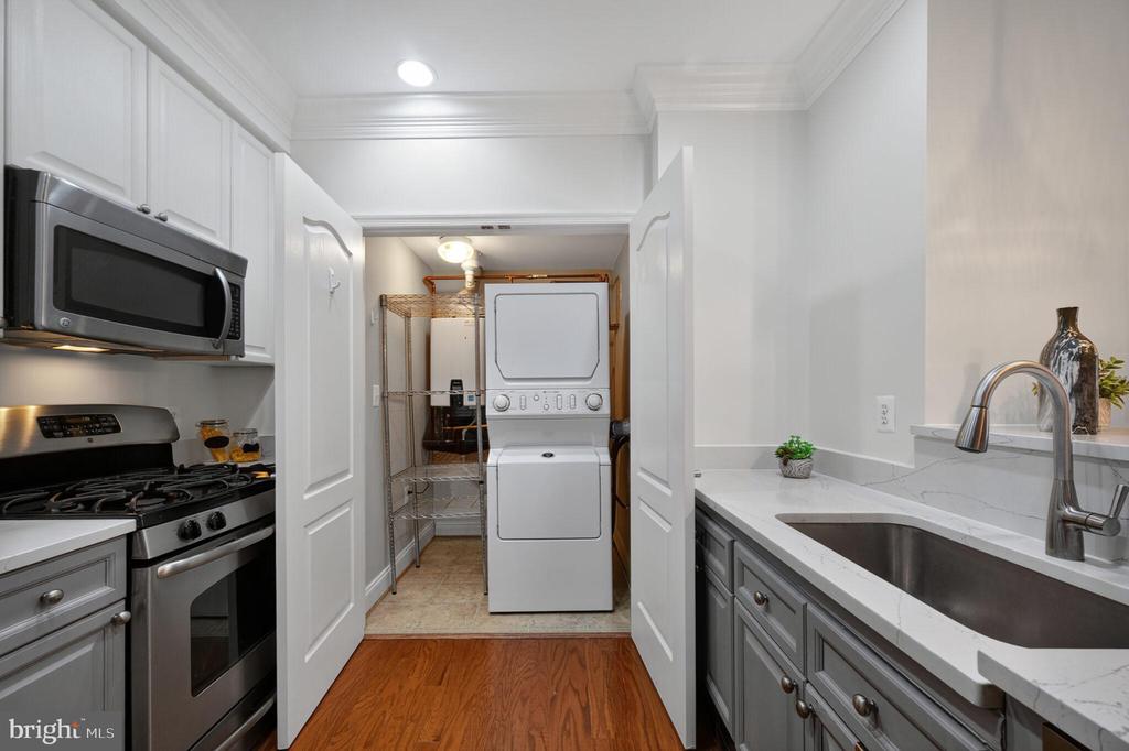 1115 CAMERON STREET 119