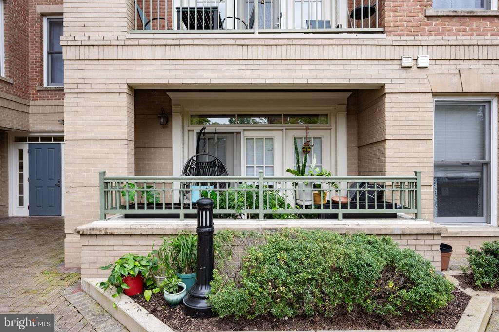 1115 CAMERON STREET 119
