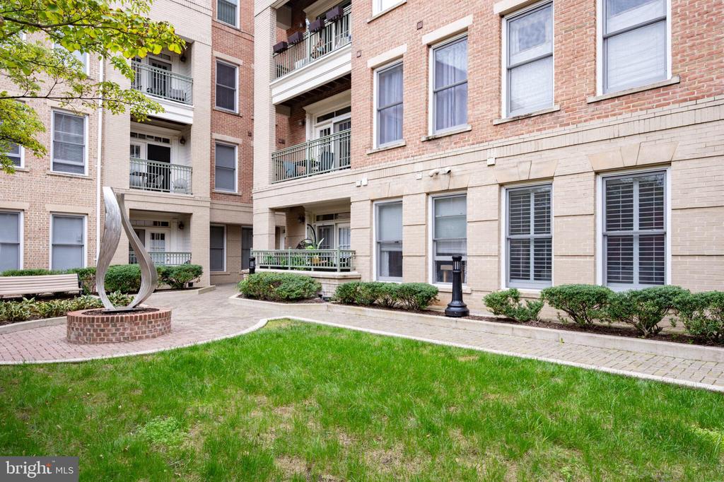 1115 CAMERON STREET 119