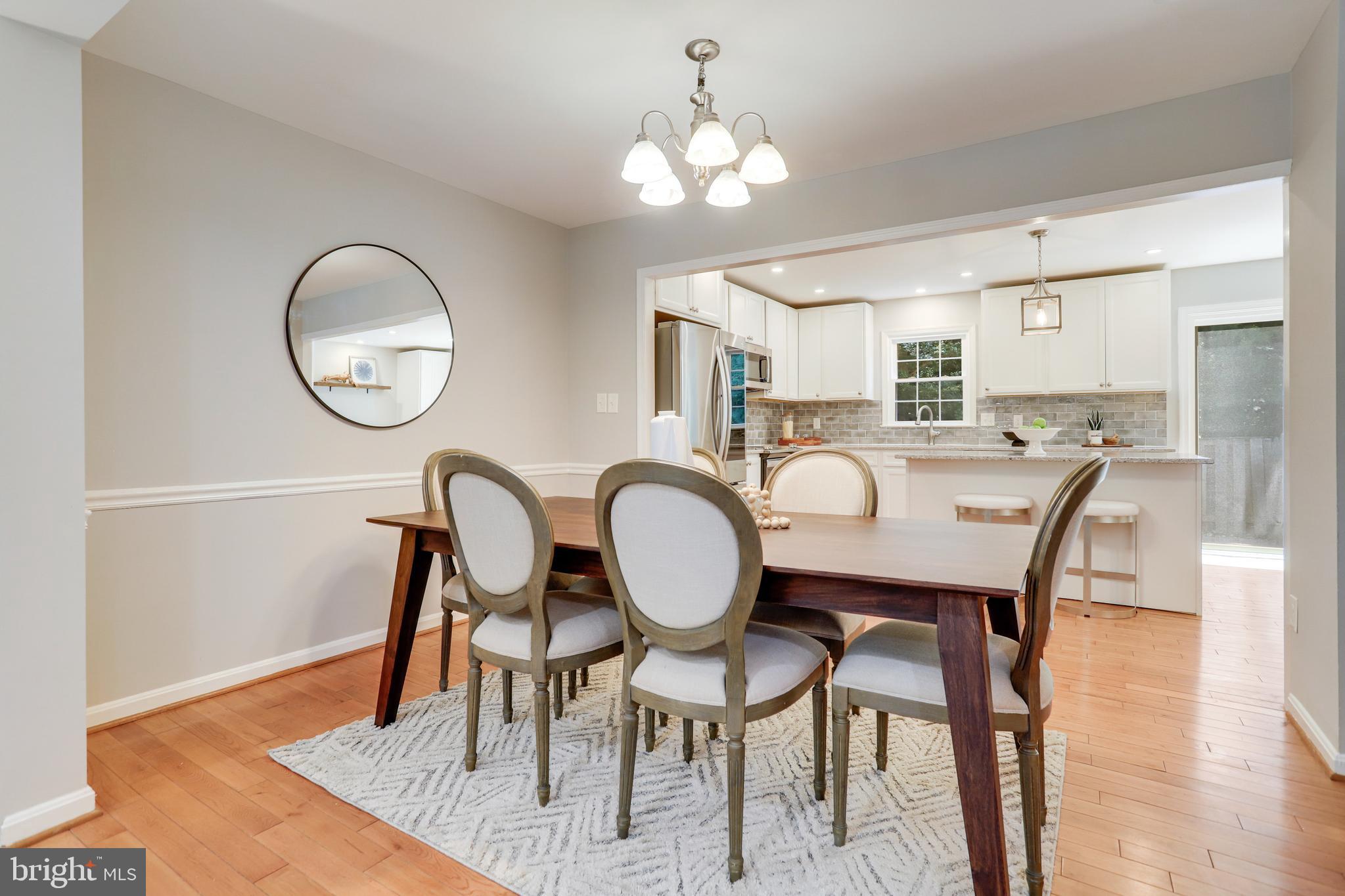 7919 TREESIDE COURT
