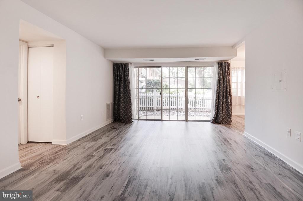 1942 KENNEDY DRIVE 104