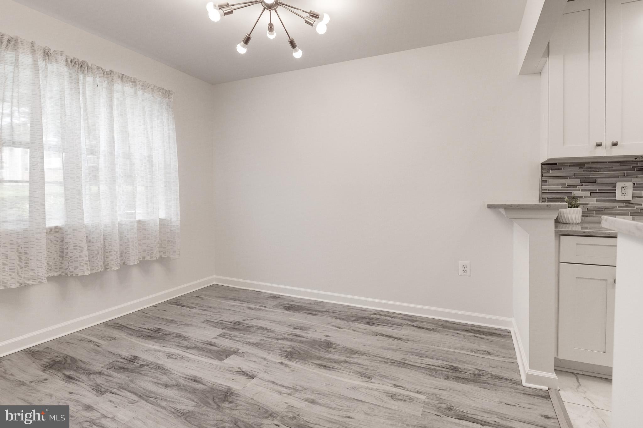 1942 KENNEDY DRIVE 104