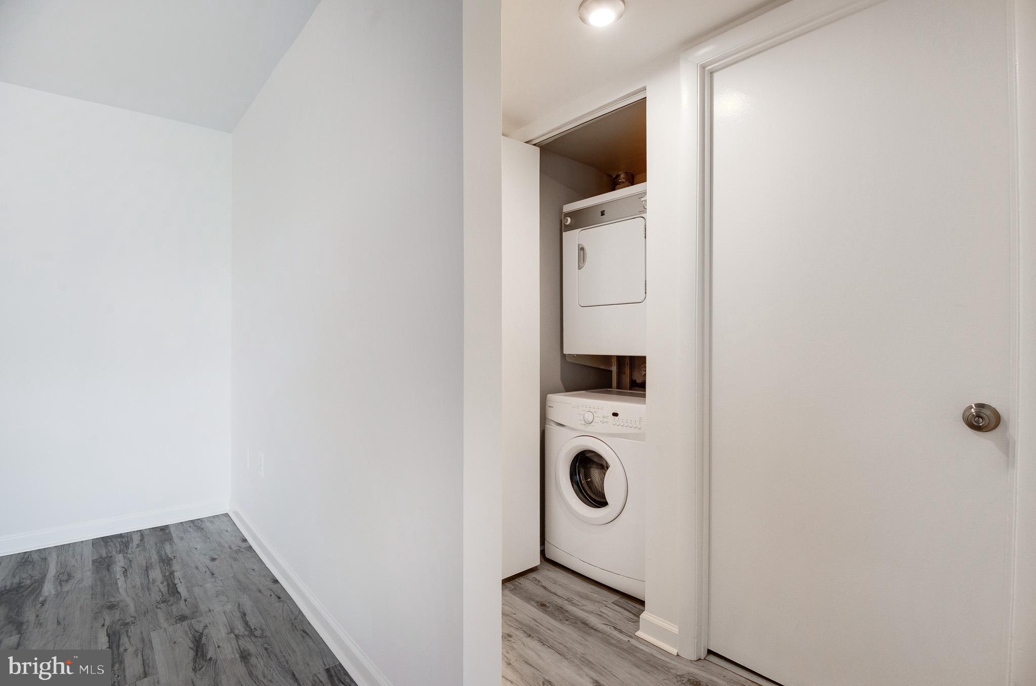 1942 KENNEDY DRIVE 104