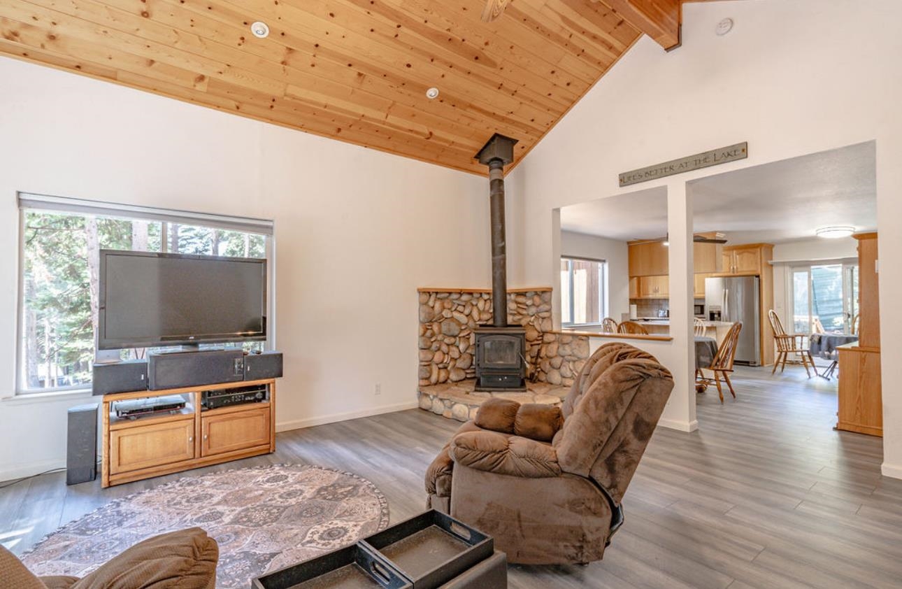600 Clifford Trail