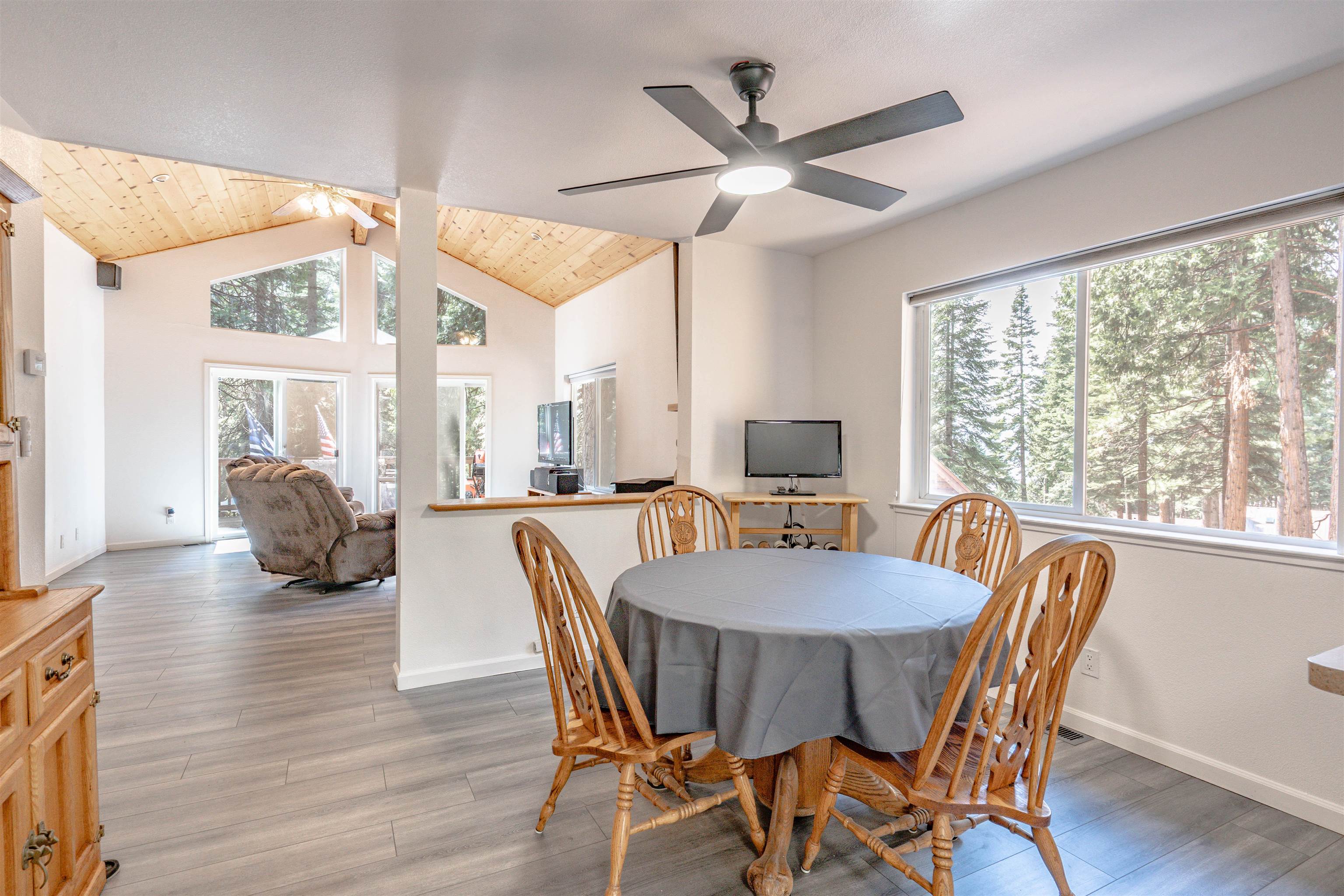 600 Clifford Trail